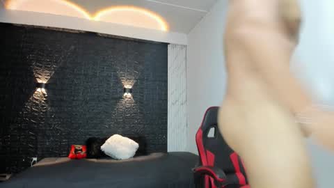 Snapshot of taurus_boy1 chatting on 8, 3, 2026 T A U R U S online show from 8, 3, 2026