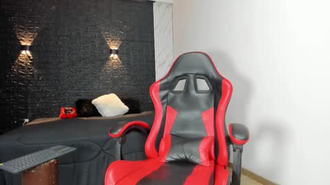 Snapshot of taurus_boy1 chatting on 12, 3, 2026 T A U R U S online show from 12, 3, 2026