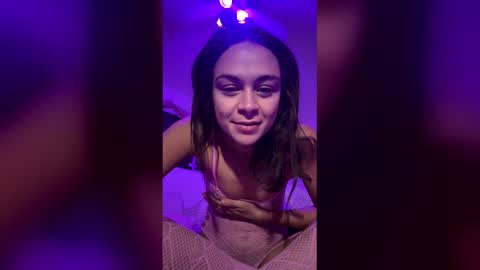 tavimew online show from 22, 5, 2026