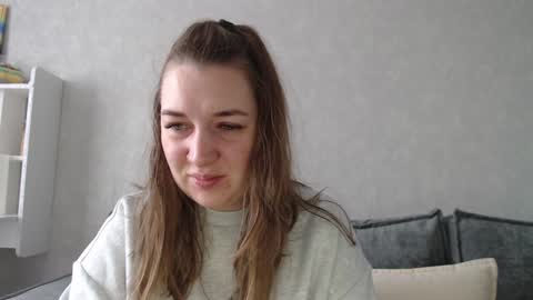 Snapshot of taxxxu chatting on 14, 12, 2024 Diana online show from 14, 12, 2024