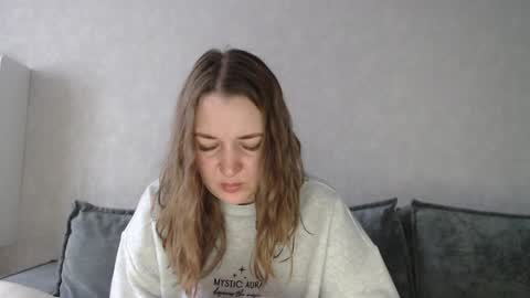 Snapshot of taxxxu chatting on 29, 12, 2024 Diana online show from 29, 12, 2024