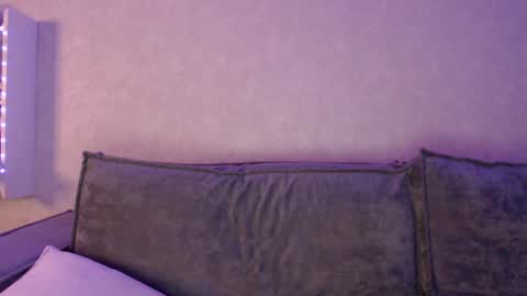 Snapshot of taxxxu chatting on 24, 1, 2025 Diana online show from 24, 1, 2025
