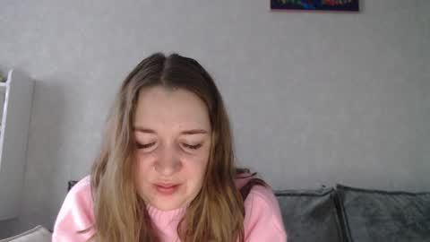 Snapshot of taxxxu chatting on 26, 1, 2025 Diana online show from 26, 1, 2025