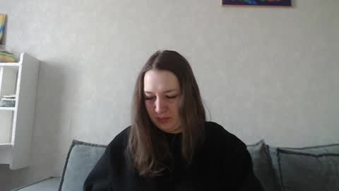 Snapshot of taxxxu chatting on 25, 2, 2025 Diana online show from 25, 2, 2025
