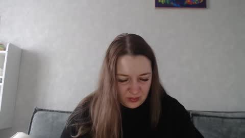 Snapshot of taxxxu chatting on 6, 3, 2025 Diana online show from 6, 3, 2025