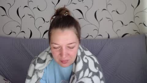 Snapshot of taxxxu chatting on 29, 9, 2025 Diana online show from 29, 9, 2025