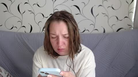 Snapshot of taxxxu chatting on 1, 10, 2025 Diana online show from 1, 10, 2025