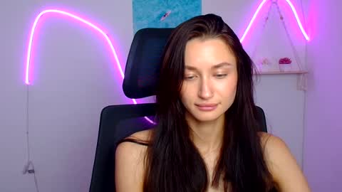 Snapshot of tayavibe chatting on 8, 7, 2026 Taya online show from 8, 7, 2026