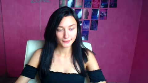 Snapshot of tayavibe chatting on 3, 8, 2026 Taya online show from 3, 8, 2026