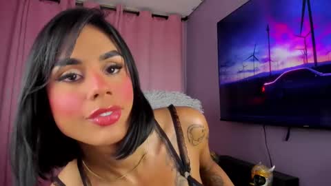 Snapshot of taybunny18 chatting on 4, 3, 2025 online show from 4, 3, 2025