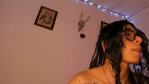   online show from 9, 11, 2025