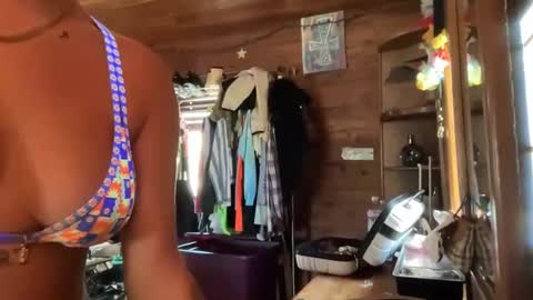 Snapshot of tayl0rx0 chatting on 2, 3, 2025 badgirltay online show from 2, 3, 2025