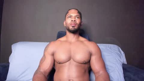 Snapshot of tayler_waka chatting on 24, 10, 2025 Tyler online show from 24, 10, 2025