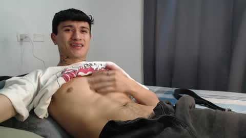 Snapshot of taylor_024 chatting on 20, 6, 2026 independent model online show from 20, 6, 2026