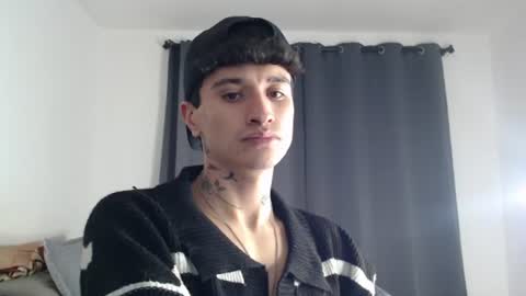 Snapshot of taylor_024 chatting on 7, 7, 2026 independent model online show from 7, 7, 2026