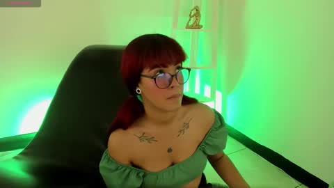 Snapshot of taylor__watson_ chatting on 16, 2, 2026 TAYLOR online show from 16, 2, 2026