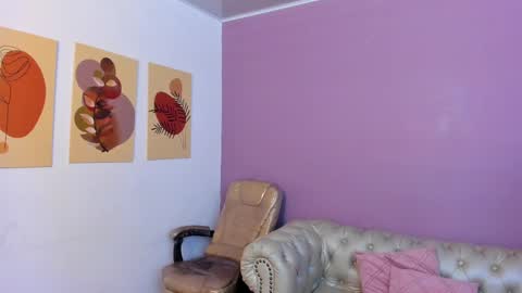 Taylor Bennet online show from 19, 9, 2025