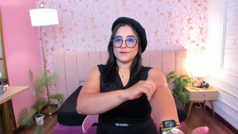 Snapshot of taylor_bennet chatting on 23, 4, 2026 Taylor Bennet online show from 23, 4, 2026