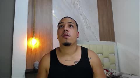 Snapshot of taylor_collins_2 chatting on 28, 9, 2025 taylor_collins_2 online show from 28, 9, 2025