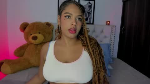 Snapshot of taylor_sexyy chatting on 17, 5, 2026 Taylor online show from 17, 5, 2026