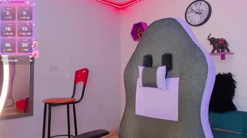 Taylor online show from 11, 10, 2025