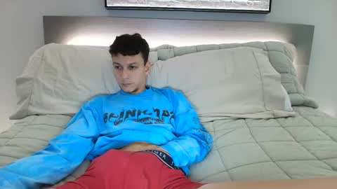 Snapshot of taylorcamz chatting on 16, 9, 2025 taylorcamz online show from 16, 9, 2025