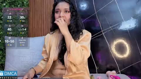 Snapshot of taylorexotic chatting on 14, 10, 2025 Tay online show from 14, 10, 2025