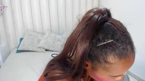 Snapshot of taylorkhan chatting on 18, 12, 2025 Taylor online show from 18, 12, 2025