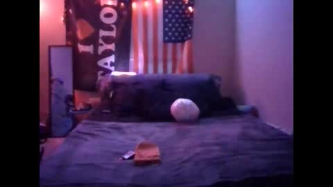 Snapshot of taylorriot chatting on 17, 9, 2025 Taylor Riot online show from 17, 9, 2025