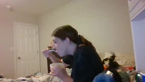 taylorslay online show from 6, 5, 2026