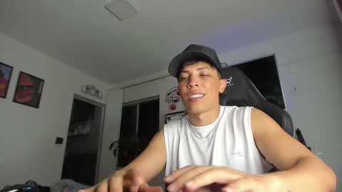 taylorsorf online show from 6, 11, 2025