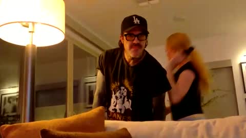 Taylor Rae online show from 13, 5, 2026