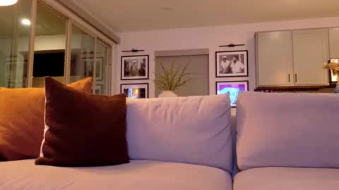 Taylor Rae online show from 16, 5, 2026