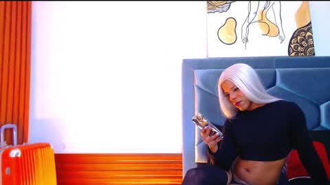 Snapshot of tayra1 chatting on 14, 9, 2025 Tayra...  online show from 14, 9, 2025