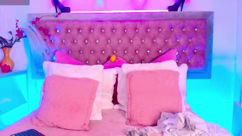 Sofia online show from 7, 11, 2025