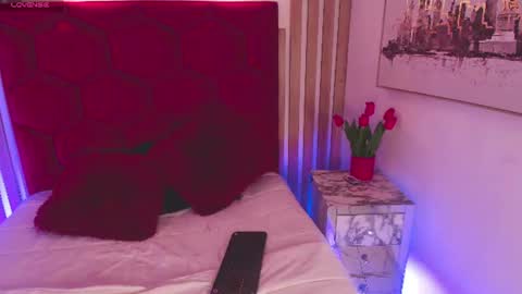 Snapshot of tayzon_foxxx chatting on 10, 7, 2026 Sofia online show from 10, 7, 2026