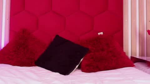 Snapshot of tayzon_foxxx chatting on 17, 7, 2026 Sofia online show from 17, 7, 2026