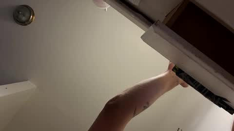 Snapshot of tboy833 chatting on 28, 10, 2025 Luis online show from 28, 10, 2025