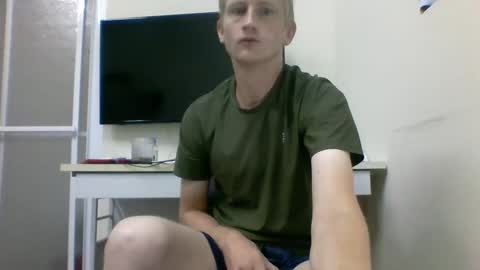 Snapshot of tcute0 chatting on 19, 9, 2025 tcute0 online show from 19, 9, 2025