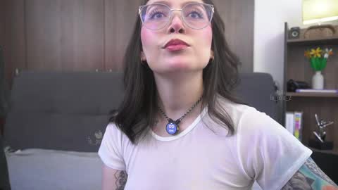 Leo and Luna online show from 5, 4, 2026