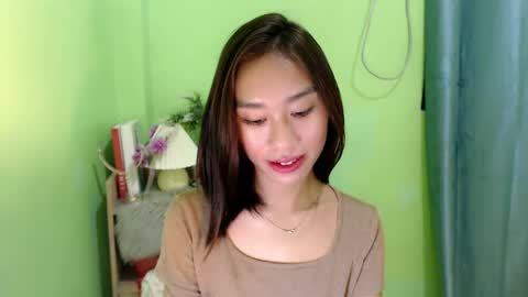 Snapshot of teamo_kiara chatting on 5, 3, 2025 your future wife online show from 5, 3, 2025