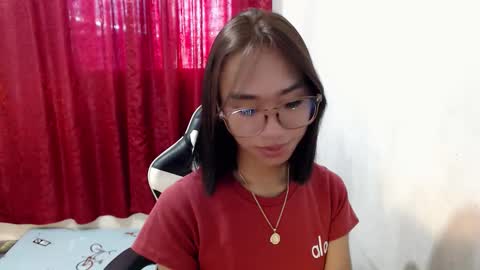 Snapshot of teamo_kiara chatting on 18, 3, 2026 your future wife online show from 18, 3, 2026