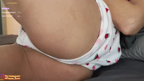 Snapshot of tease_me__ chatting on 16, 12, 2024 Em online show from 16, 12, 2024