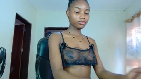 queen online show from 11, 10, 2025