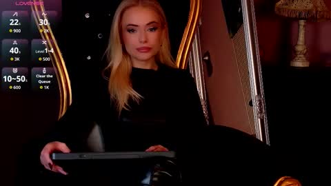 teasingjulianna online show from 11, 11, 2025