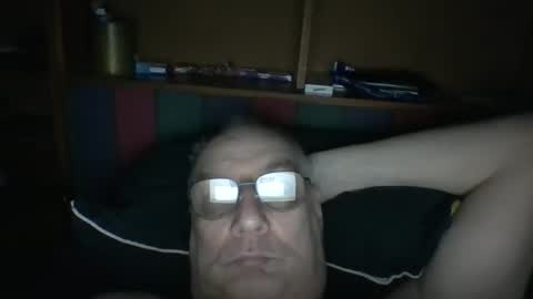 Mark online show from 1, 12, 2025