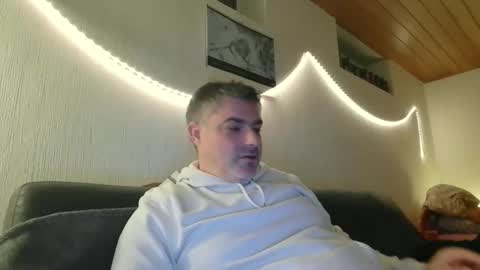 Snapshot of teeforyou chatting on 14, 12, 2024 Peter online show from 14, 12, 2024