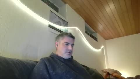 Snapshot of teeforyou chatting on 22, 12, 2024 Peter online show from 22, 12, 2024