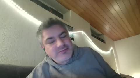 Snapshot of teeforyou chatting on 15, 1, 2025 Peter online show from 15, 1, 2025