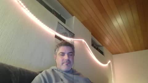 Snapshot of teeforyou chatting on 26, 1, 2025 Peter online show from 26, 1, 2025